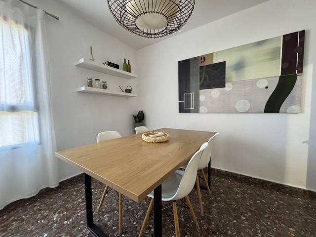 Piso en Alquiler en Avinguda del Mestre Rodrigo, 93 en Sant Pau