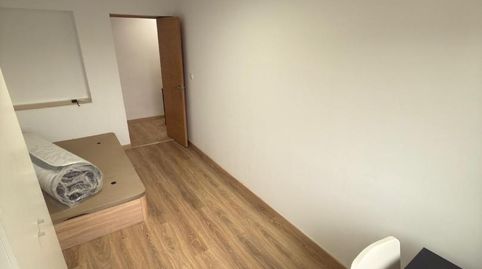 Foto 2 de Habitació a Calle Santa Florencia, 13, Los Rosales, Madrid Capital