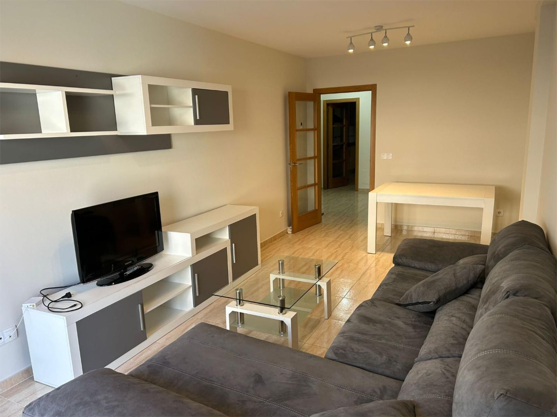 Sala de estar de Piso de alquiler en Vilagarcía de Arousa con Calefacción, Trastero y Amueblado