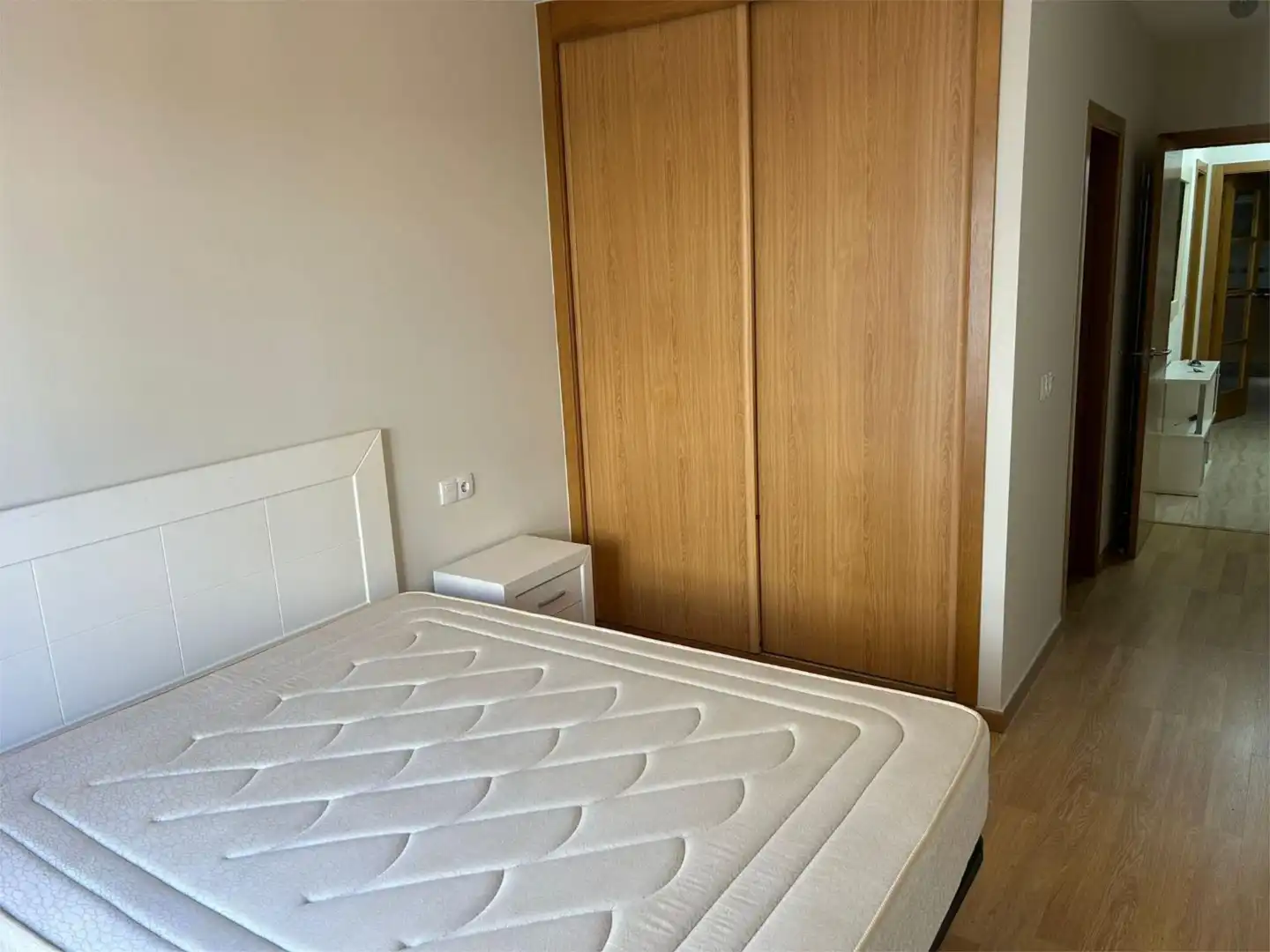 Habitación de Piso de alquiler en Vilagarcía de Arousa con Calefacción, Trastero y Amueblado