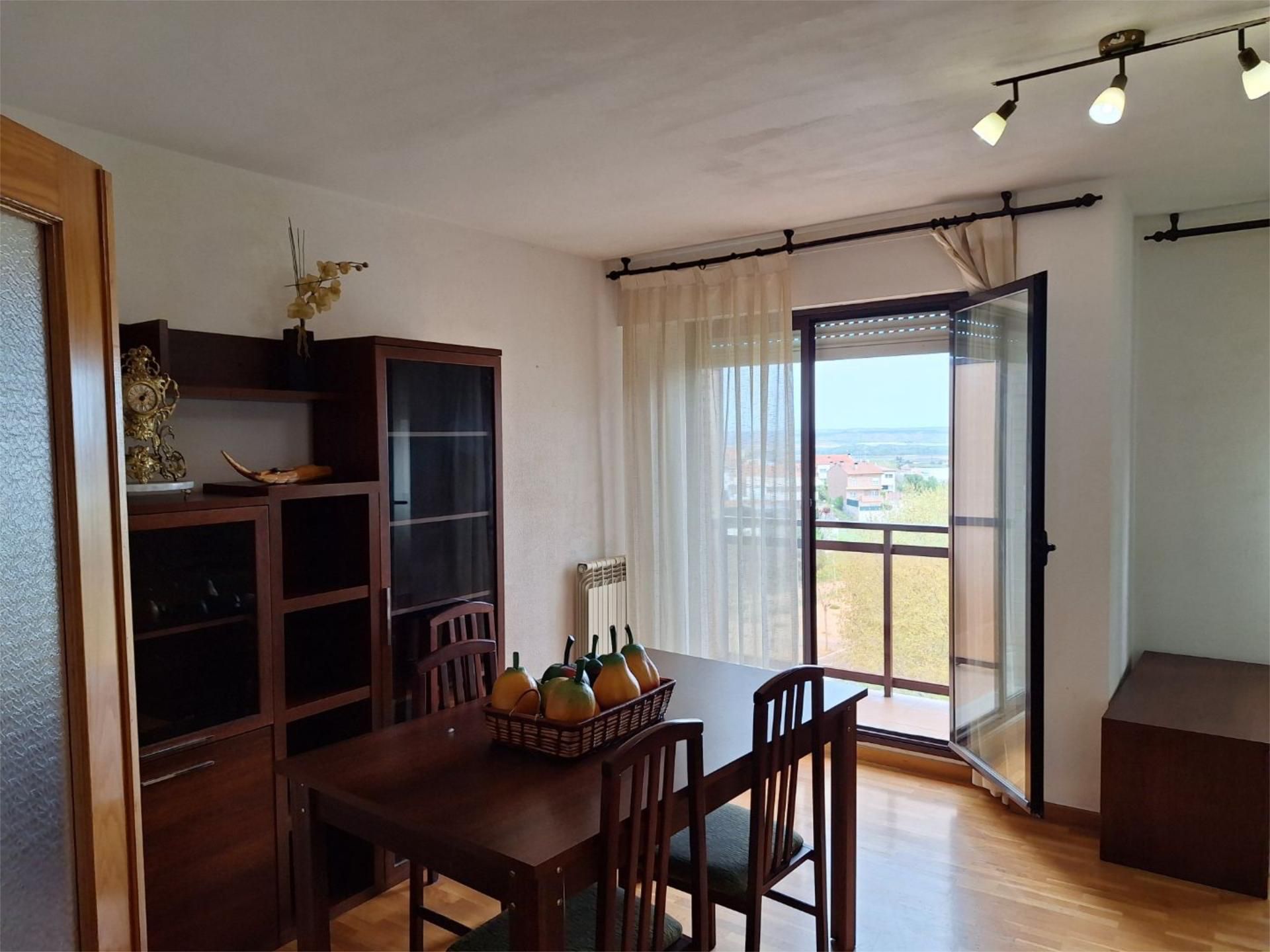 Bedroom of Flat for rent in Calahorra  with Heating, Parquet flooring and Terrace