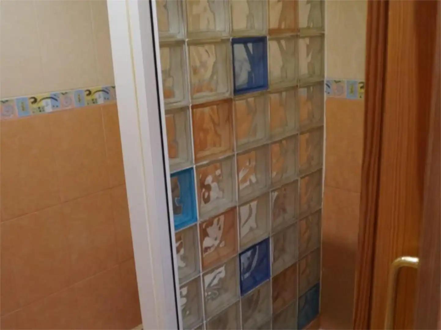 Flat for sale in Avenida Príncipes de España, 2, Chimisay - Las Delicias - Miramar Bathroom of Flat for sale in Santa Cruz de Tenerife with Balcony