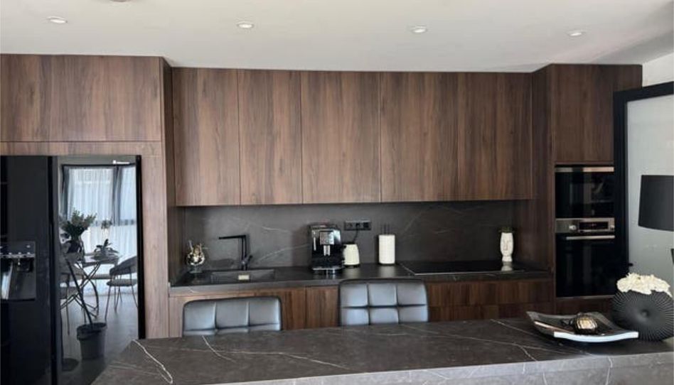 Apartamento en venta en Centro - Muelle Pesquero, Torrevieja - imagen 1 Foto 1 de Apartamento en venta en Centro - Muelle Pesquero, Torrevieja