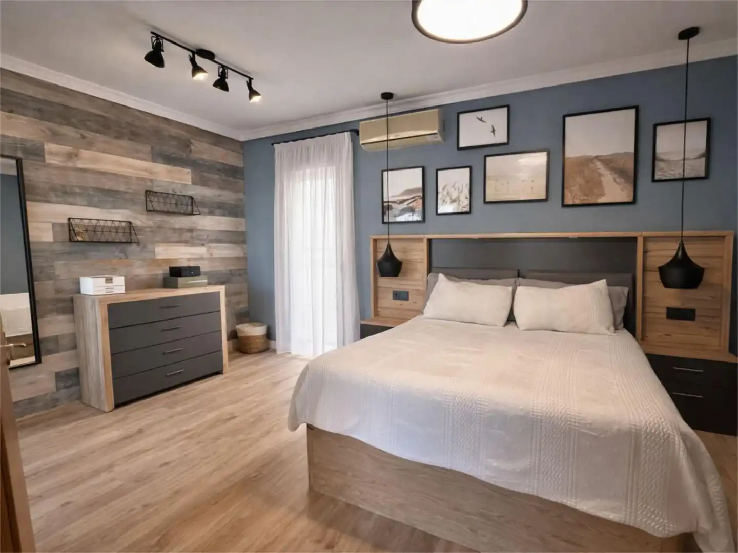 Detached homes for sale in Calle Jesús de Perceval, 20, Aguadulce Norte Bedroom of Detached homes for sale in Roquetas de Mar with Air Conditioner, Heating and Private garden