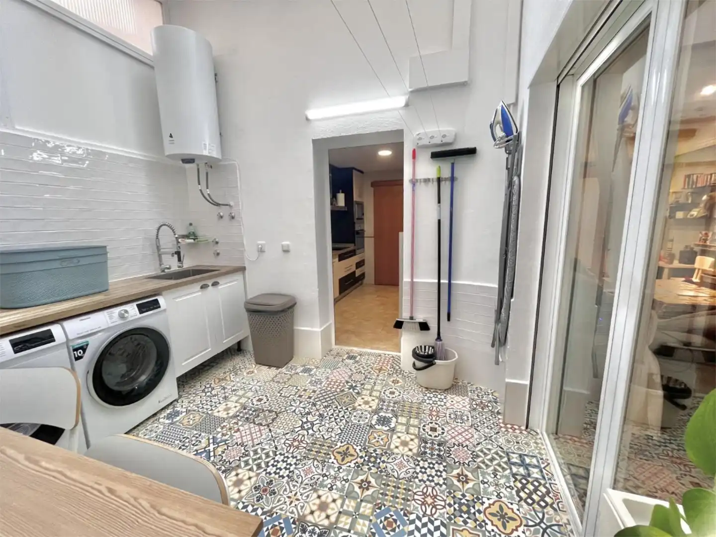 Detached homes for sale in Calle Jesús de Perceval, 20, Aguadulce Norte Kitchen of Detached homes for sale in Roquetas de Mar with Air Conditioner, Heating and Private garden