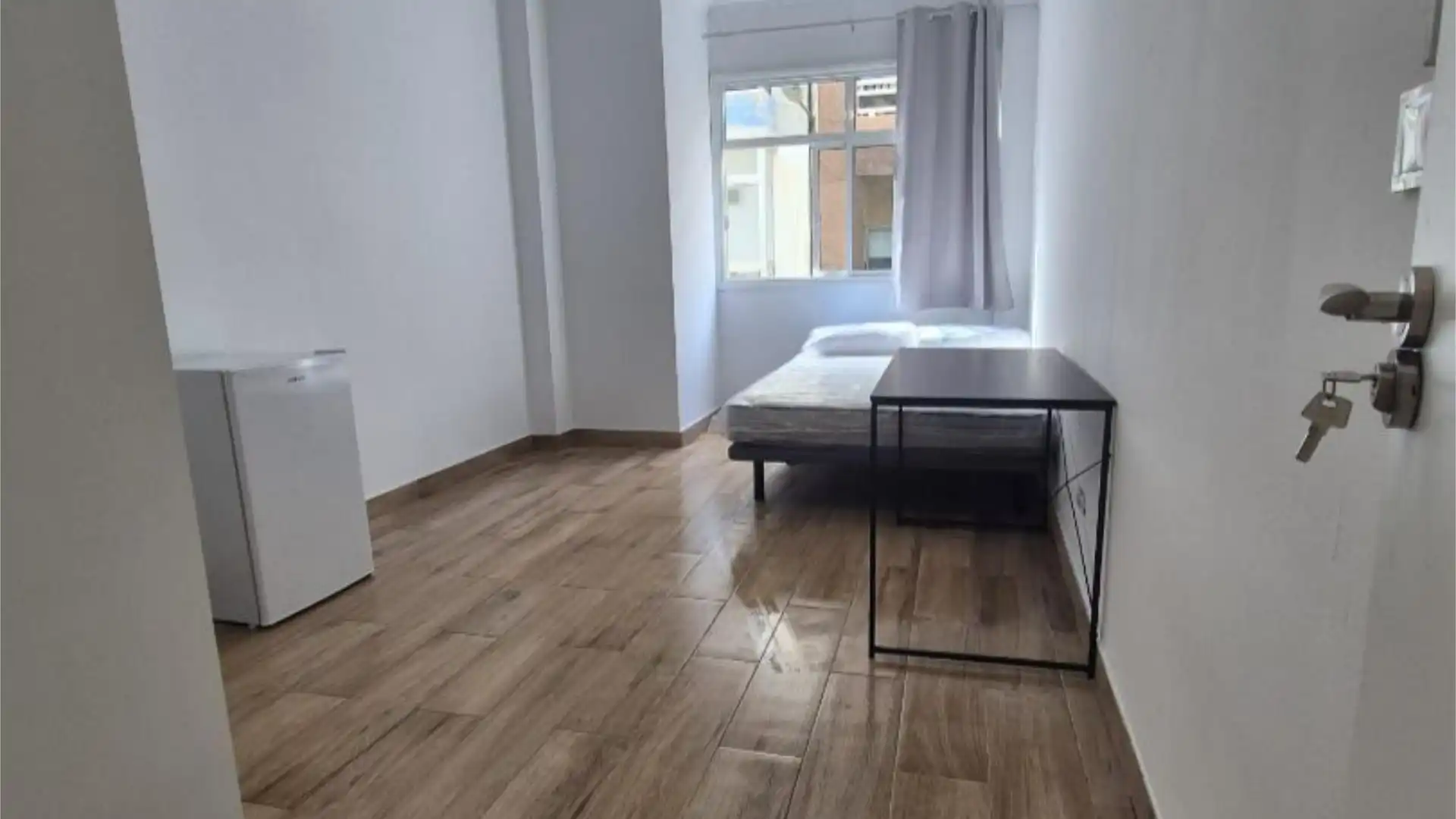 Zimmer in Calle Don Pío Coronado, 123, Schamann - Rehoyas Schlafzimmer von Wohnung zur untervermieten in Las Palmas de Gran Canaria mit Möbliert