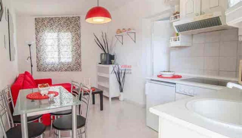 Flat for rent in Avda Pescia - Ctra de Frigiliana, Nerja - image 1 Photo 1 of Flat for rent in Avda Pescia - Ctra de Frigiliana, Nerja