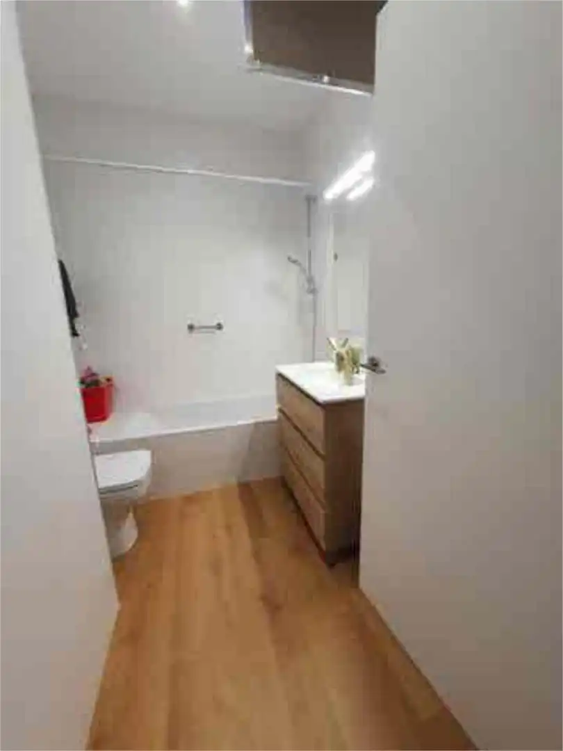 Baño de Apartamento en venta en Getxo 