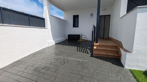 Foto 3 de Casa adosada en venda a Calle Madroño, 19, Las Pajanosas, Guillena