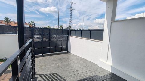 Foto 4 de Casa adosada en venda a Calle Madroño, 19, Las Pajanosas, Guillena
