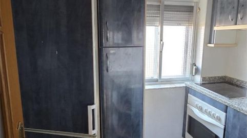 Foto 3 de Piso en venta en Calle de Pablo Picasso, 21, Chinchibarra, Salamanca Capital