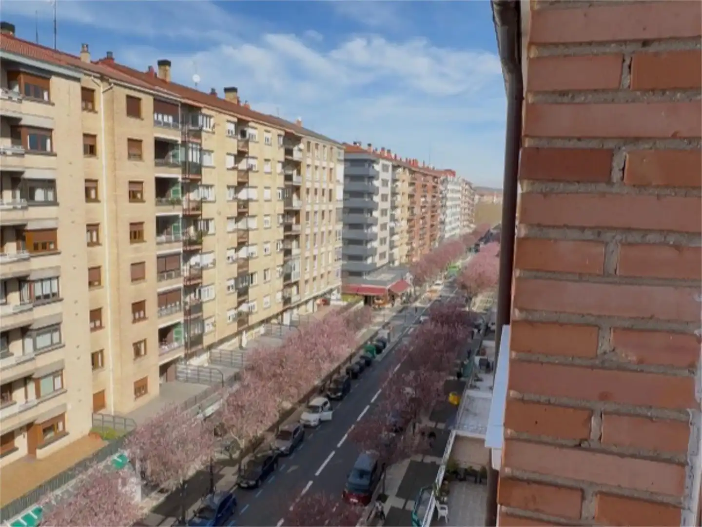 Flat for sale in Gorbeia Kalea, 38, Coronación Exterior view of Flat for sale in Vitoria - Gasteiz