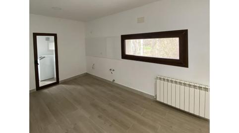 Foto 2 de Casa adosada en venda a Calle Real, 19, Mandayona, Guadalajara