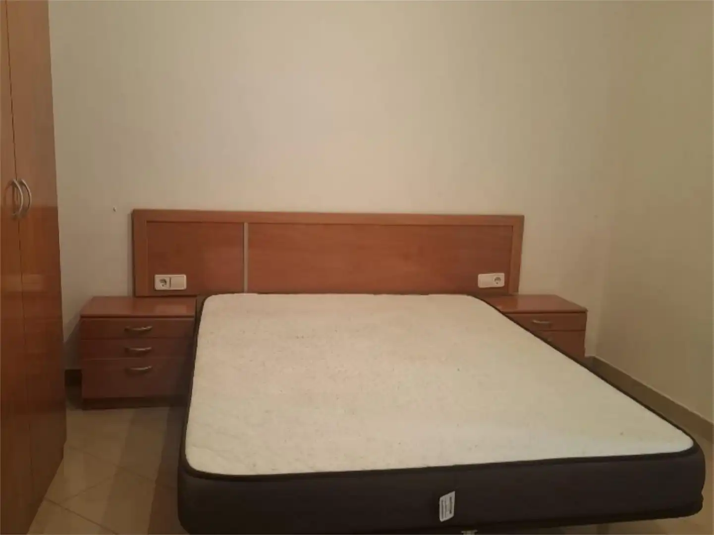 Flat for rent in Carrer Quinto Albio Horacio, 22, Centro