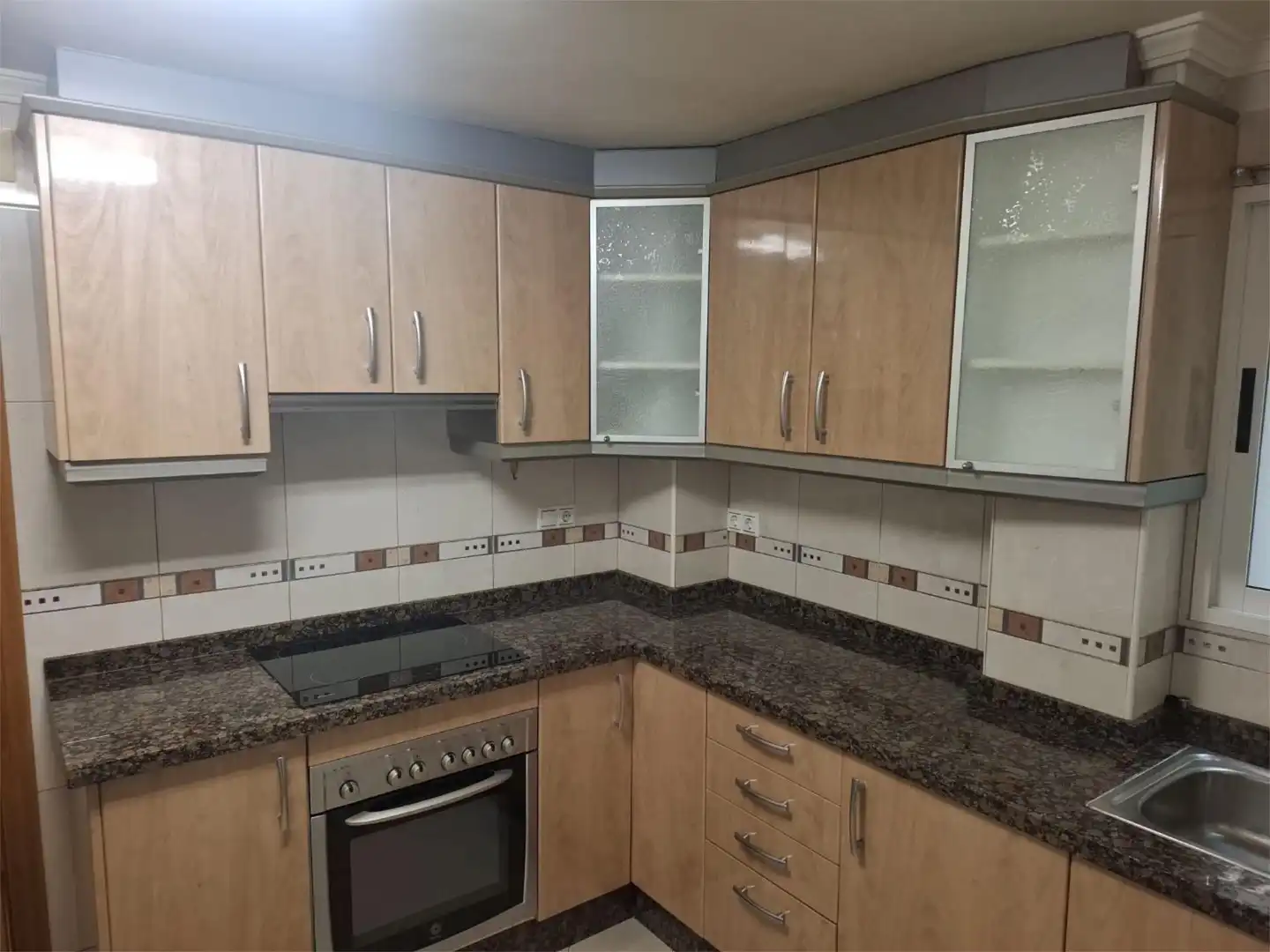 Flat for rent in Carrer Quinto Albio Horacio, 22, Centro
