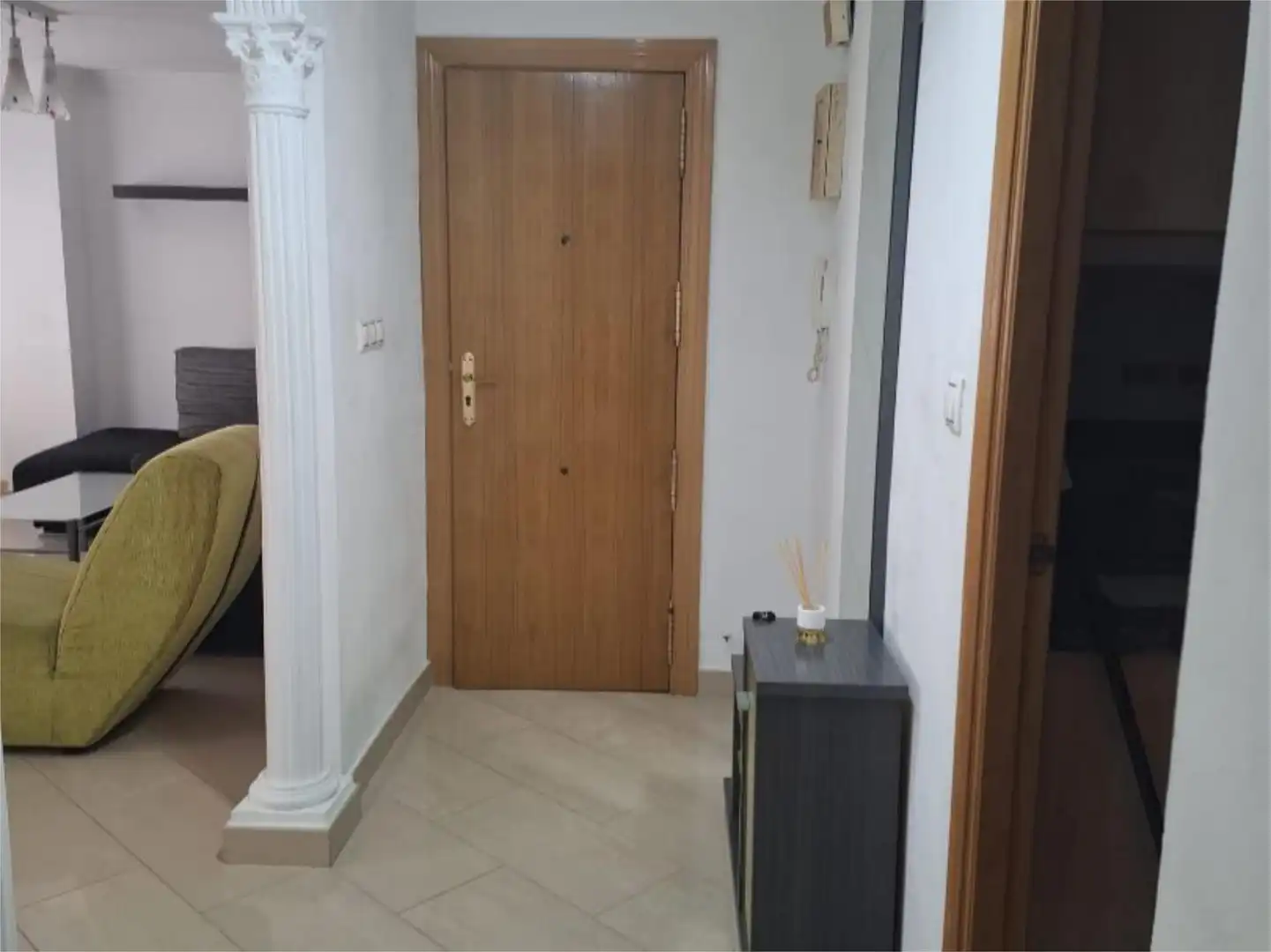 Flat for rent in Carrer Quinto Albio Horacio, 22, Centro
