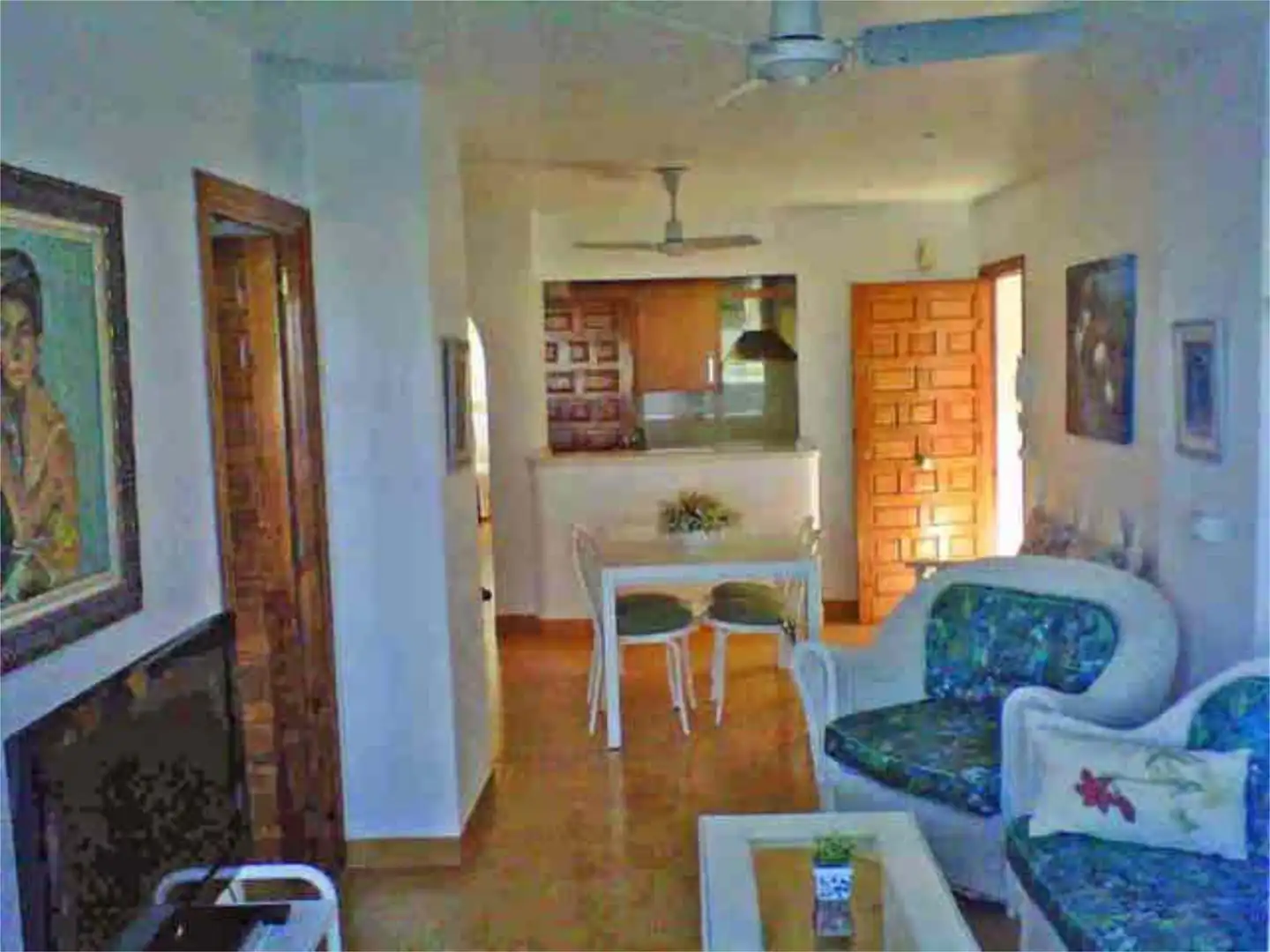 Apartamento de alquiler en Alemanes Sala de estar de Apartamento de alquiler en Zahara de los Atunes con Jardín privado, Terraza y Piscina