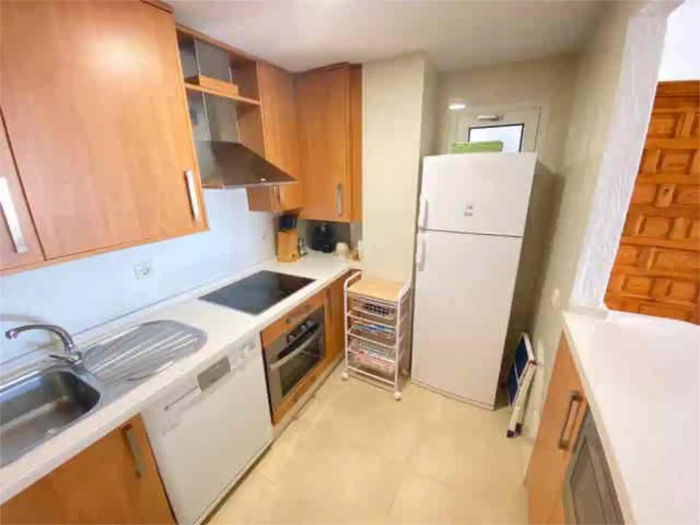 Apartamento de alquiler en Alemanes Cocina de Apartamento de alquiler en Zahara de los Atunes con Jardín privado, Terraza y Piscina