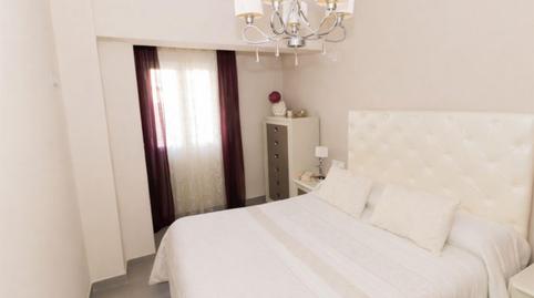 Foto 2 de Piso en venta en Calle Fuente de Don Diego, 50, San Ildefonso - Catedral,  Jaén Capital