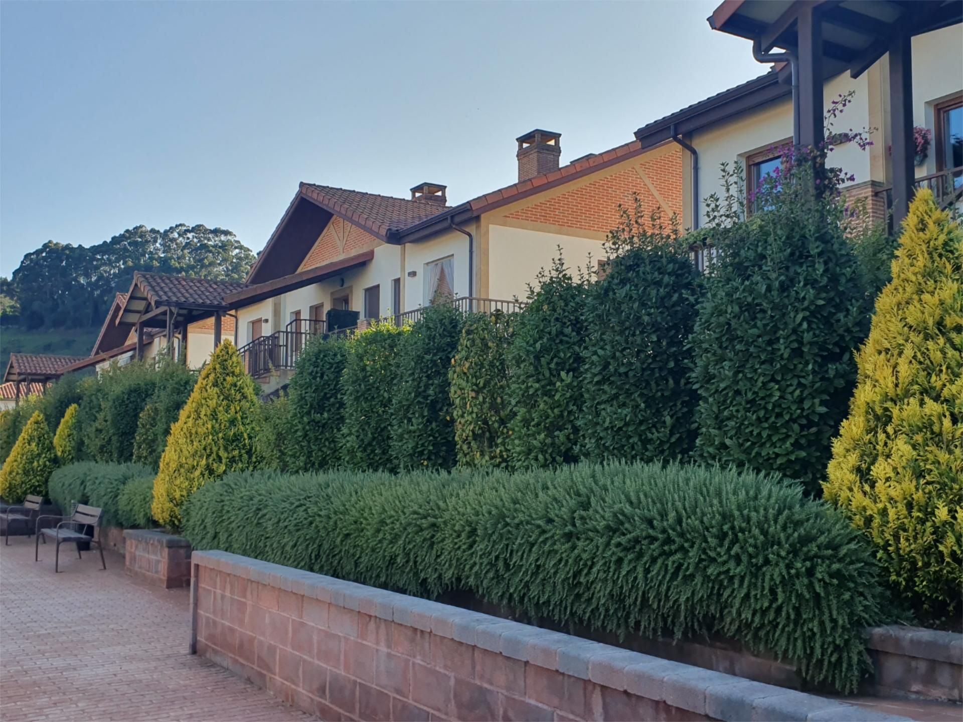 Vista exterior de Piso en venta en Alfoz de Lloredo con Calefacción, Terraza y Trastero