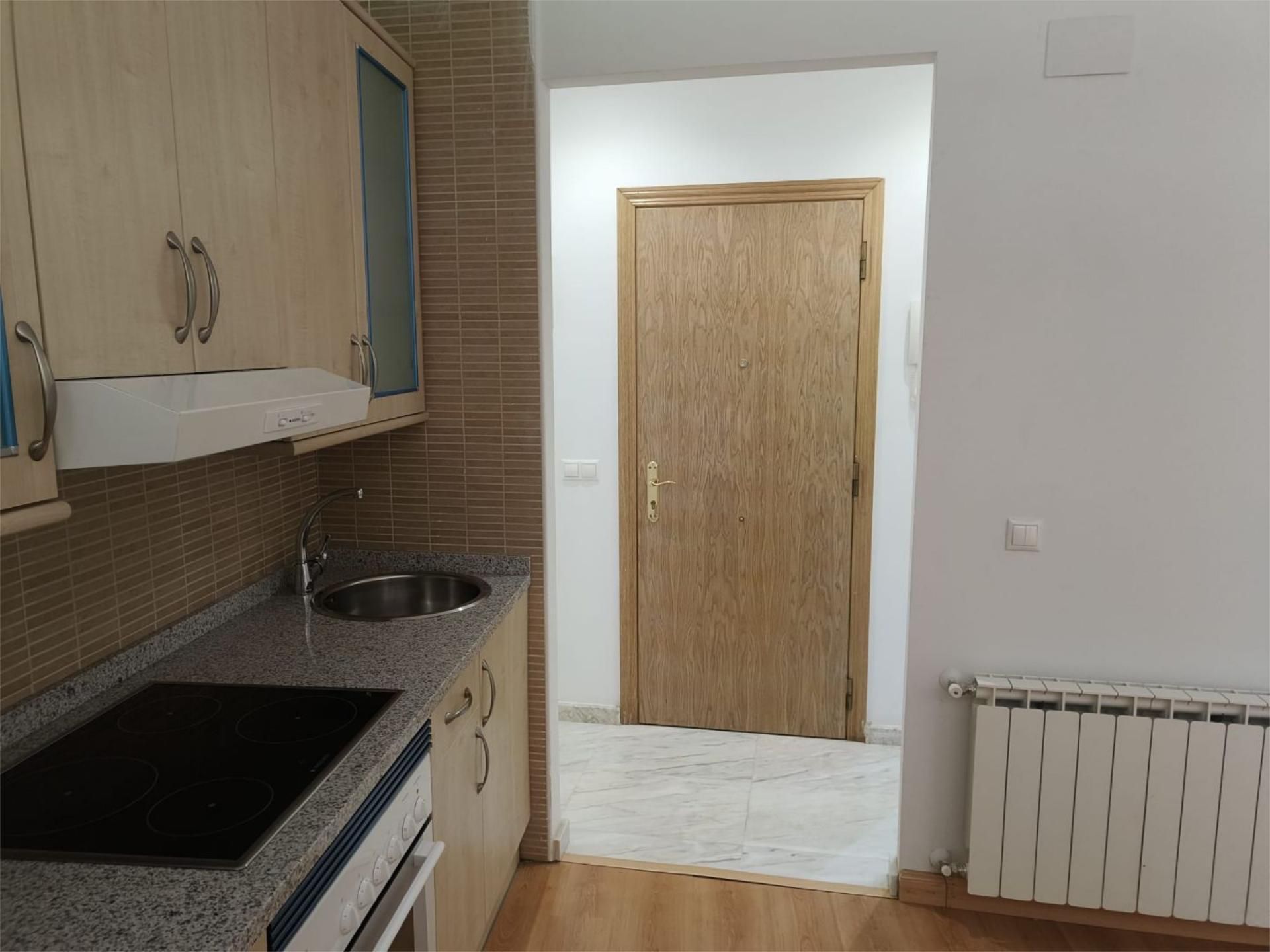 Apartamento en venta en Aller con Calefacción, Terraza y Trastero