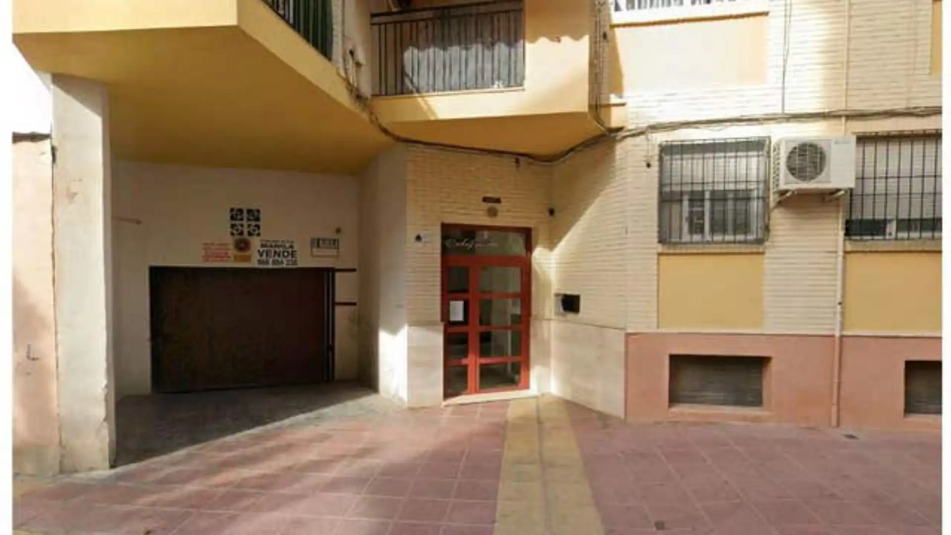 Vista exterior de Garaje de alquiler en Alcantarilla