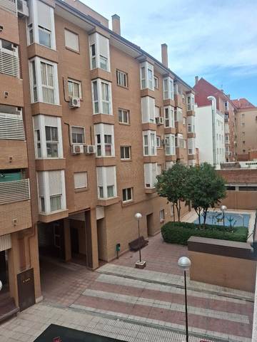 Piso en Alquiler en Paseo de la Dirección, 59 en Berruguete