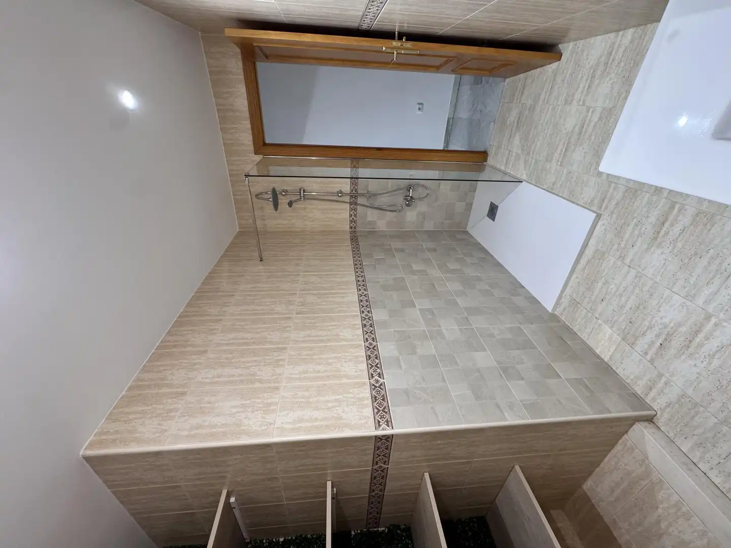 Pis en venda a Poligono Rubira Sola, 13, Macael Bany de Pis en venda en Macael amb Aire condicionat, Calefacció i Moblat