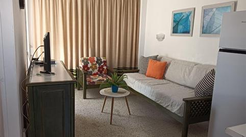Foto 2 de Apartament de lloguer a Avenida 8 de Marzo, 13, Playa del Inglés, San Bartolomé de Tirajana