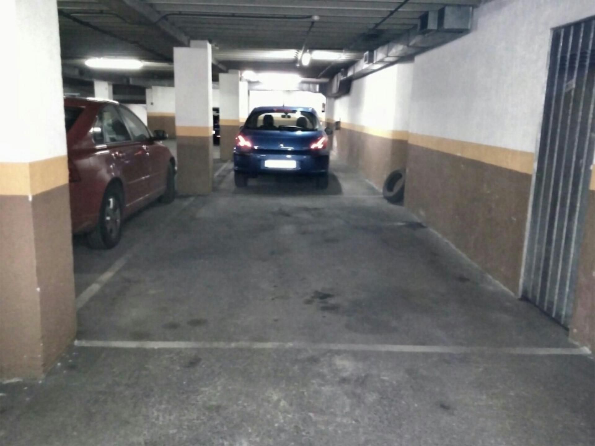 Parking de Garaje de alquiler en Oviedo 