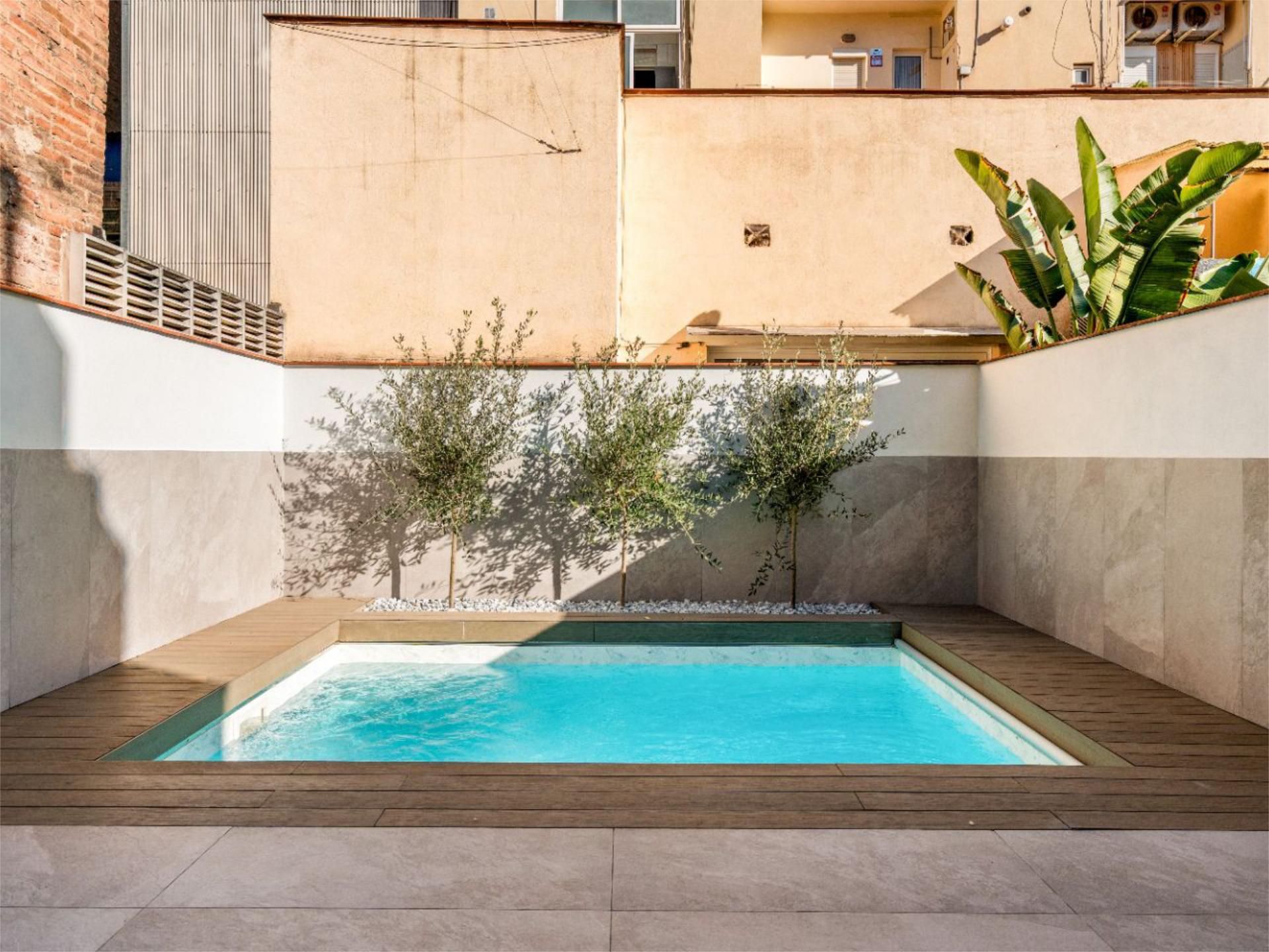 Piscina de Casa o xalet en venda en  Barcelona Capital amb Aire condicionat, Terrassa i Traster