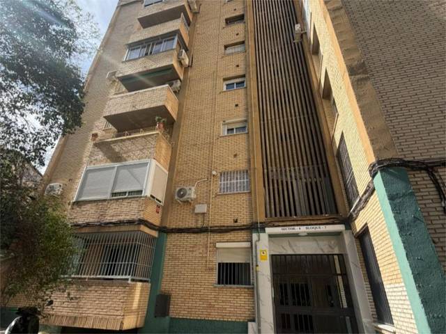 Piso en Venta en Avenida Sta Maria Valle Sector 4, 4 en Belén - San Roque