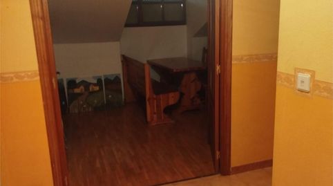 Piso en venta en Plaza de Los Pueblos, 5, Riaño, León - imagen 4 Foto 4 de Piso en venta en Plaza de Los Pueblos, 5, Riaño, León