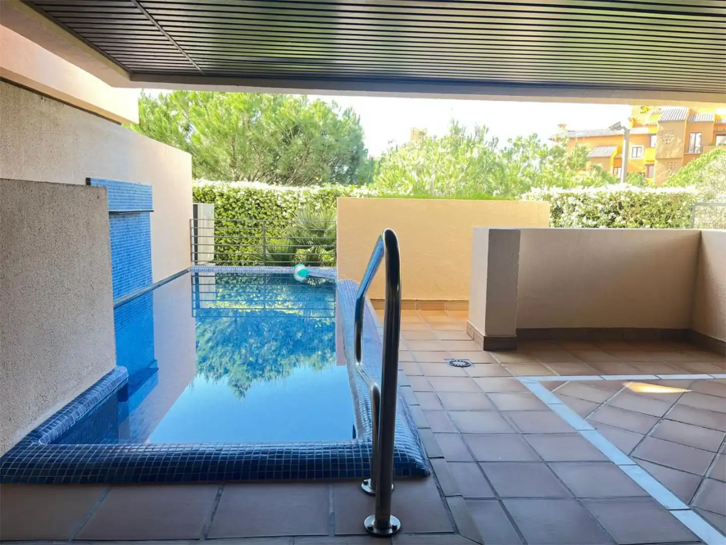 Flat for sale in Calle del Mare Nostrum, 42, Zona de Punta Plata Swimming pool of Flat for sale in Estepona with Air Conditioner, Terrace and Swimming Pool