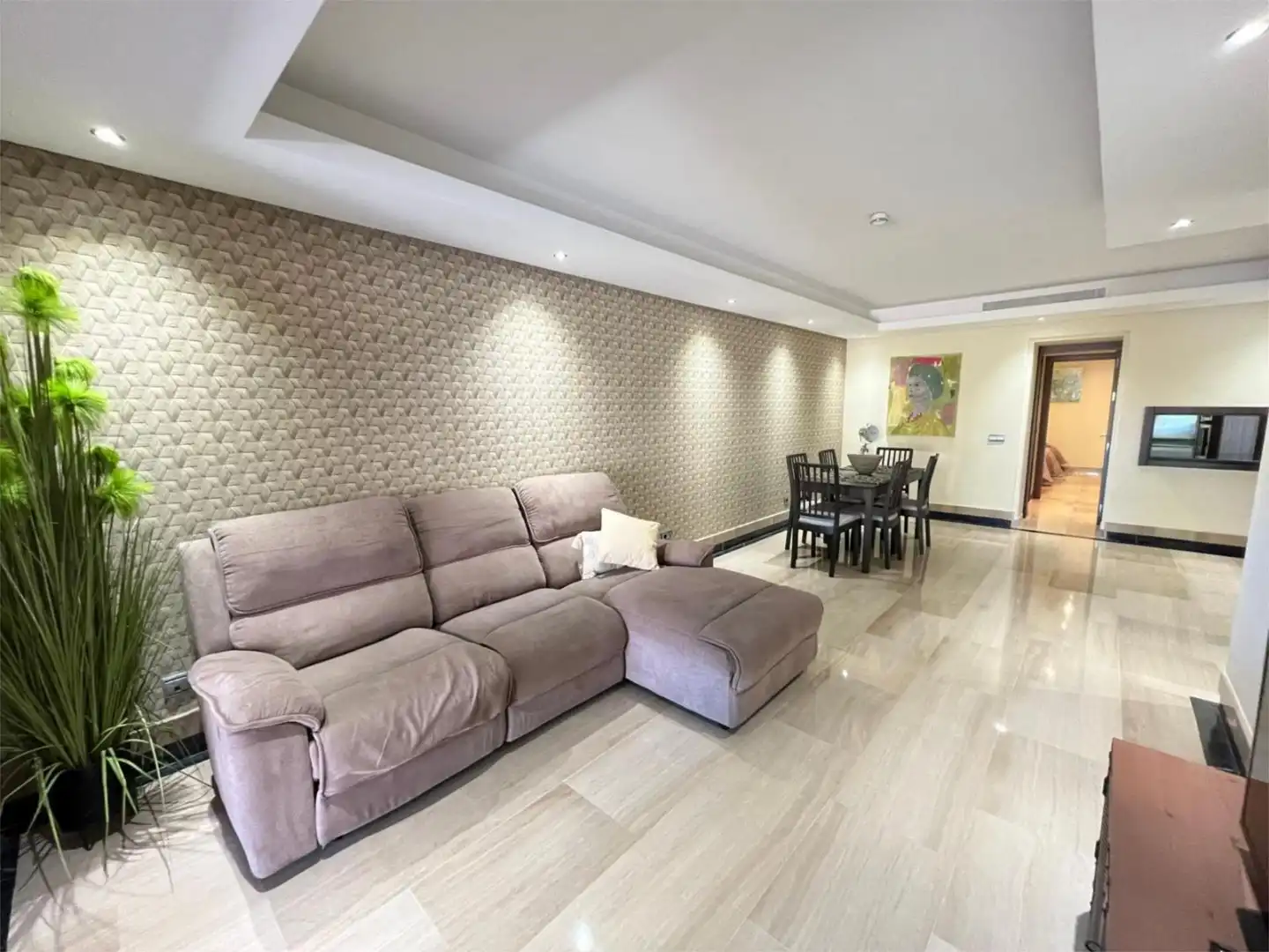 Flat for sale in Calle del Mare Nostrum, 42, Zona de Punta Plata Living room of Flat for sale in Estepona with Air Conditioner, Terrace and Swimming Pool