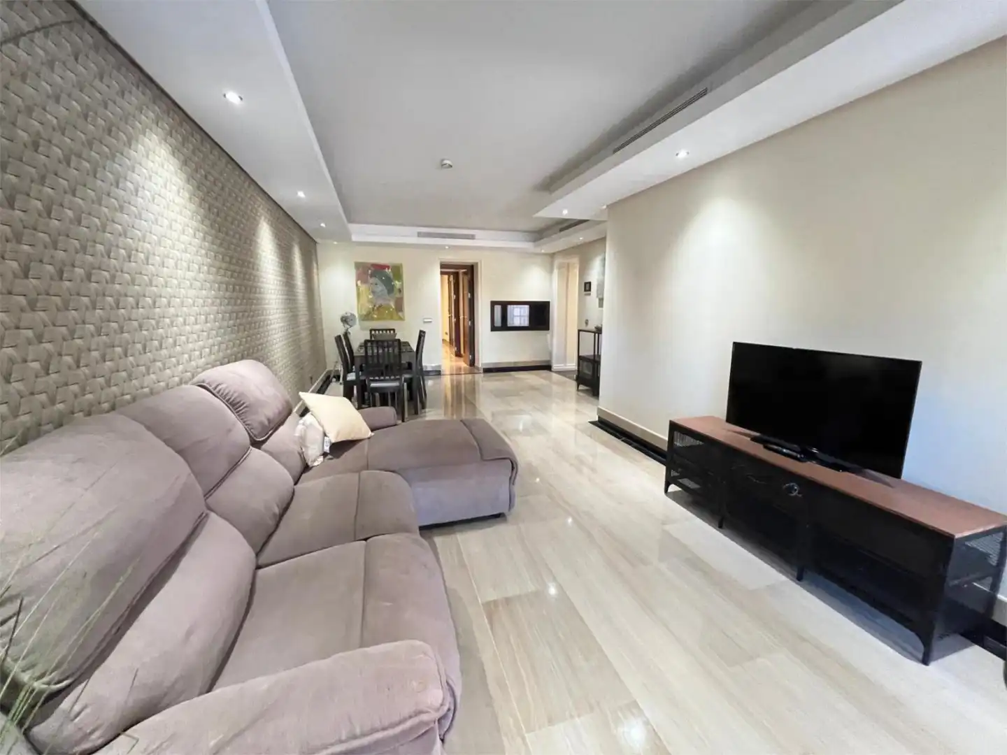 Flat for sale in Calle del Mare Nostrum, 42, Zona de Punta Plata Living room of Flat for sale in Estepona with Air Conditioner, Terrace and Swimming Pool
