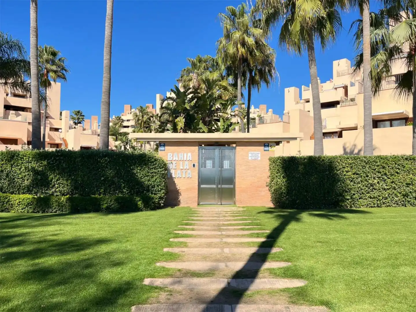 Flat for sale in Calle del Mare Nostrum, 42, Zona de Punta Plata Exterior view of Flat for sale in Estepona with Air Conditioner, Terrace and Swimming Pool