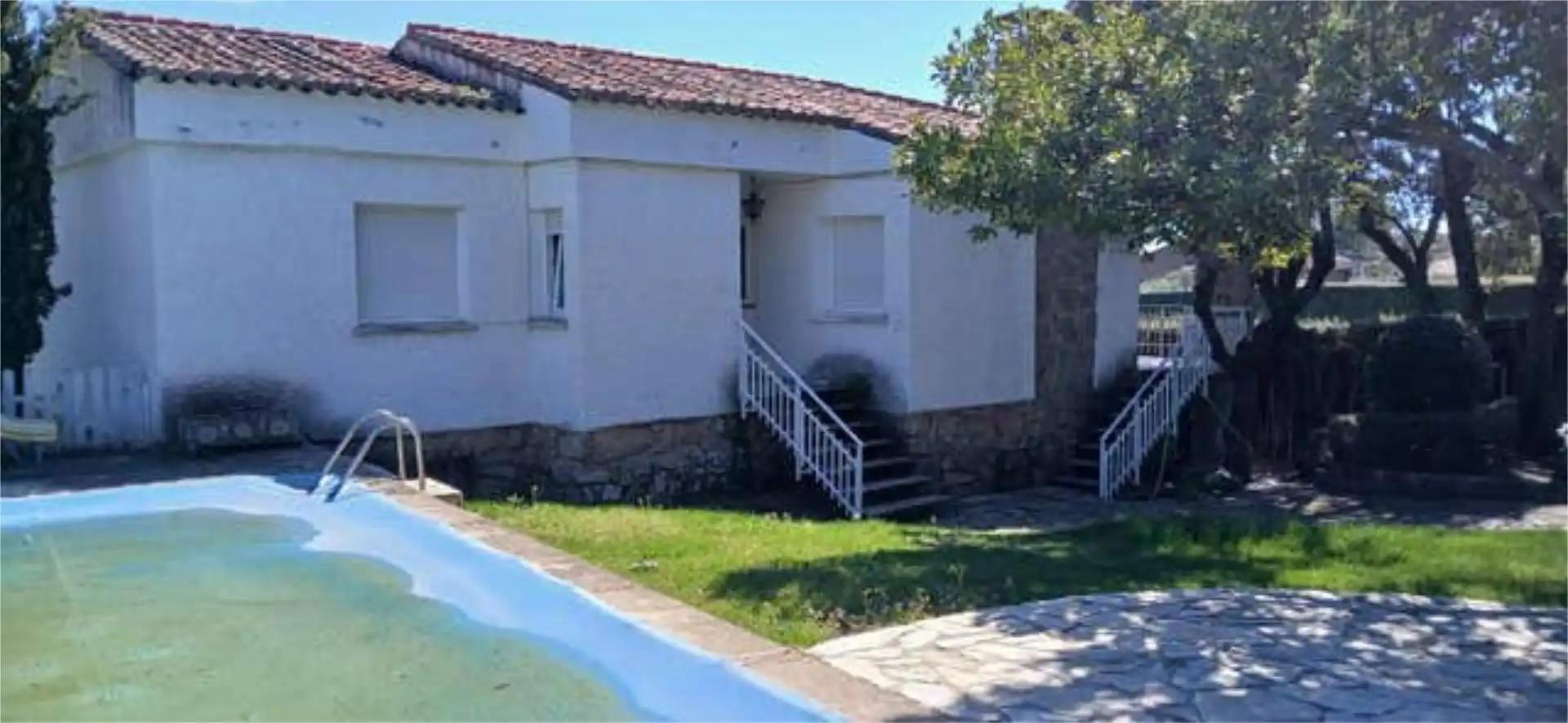 Exterior view of Detached homes for sale in Valdemorillo  with Heating, Private garden and Terrace