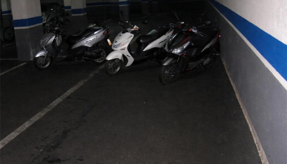 Garage zur Miete in Calle Cardenal Tavera, 1, Sanchinarro, Madrid Capital - Bild 1 Foto 1 von Garage zur Miete in Calle Cardenal Tavera, 1, Sanchinarro, Madrid Capital