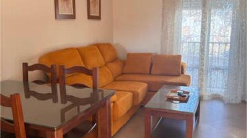 Foto 2 de Apartamento de alquiler en La Carlota, Córdoba