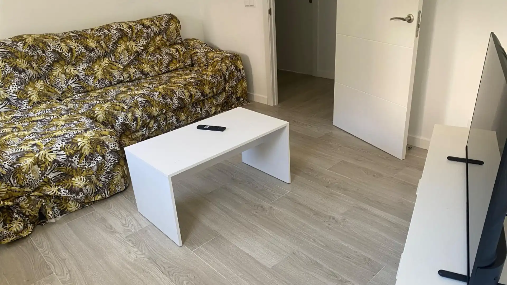 Sala de estar de Piso de alquiler en Santiago de Compostela  con Amueblado, Parking comunitario y Balcón