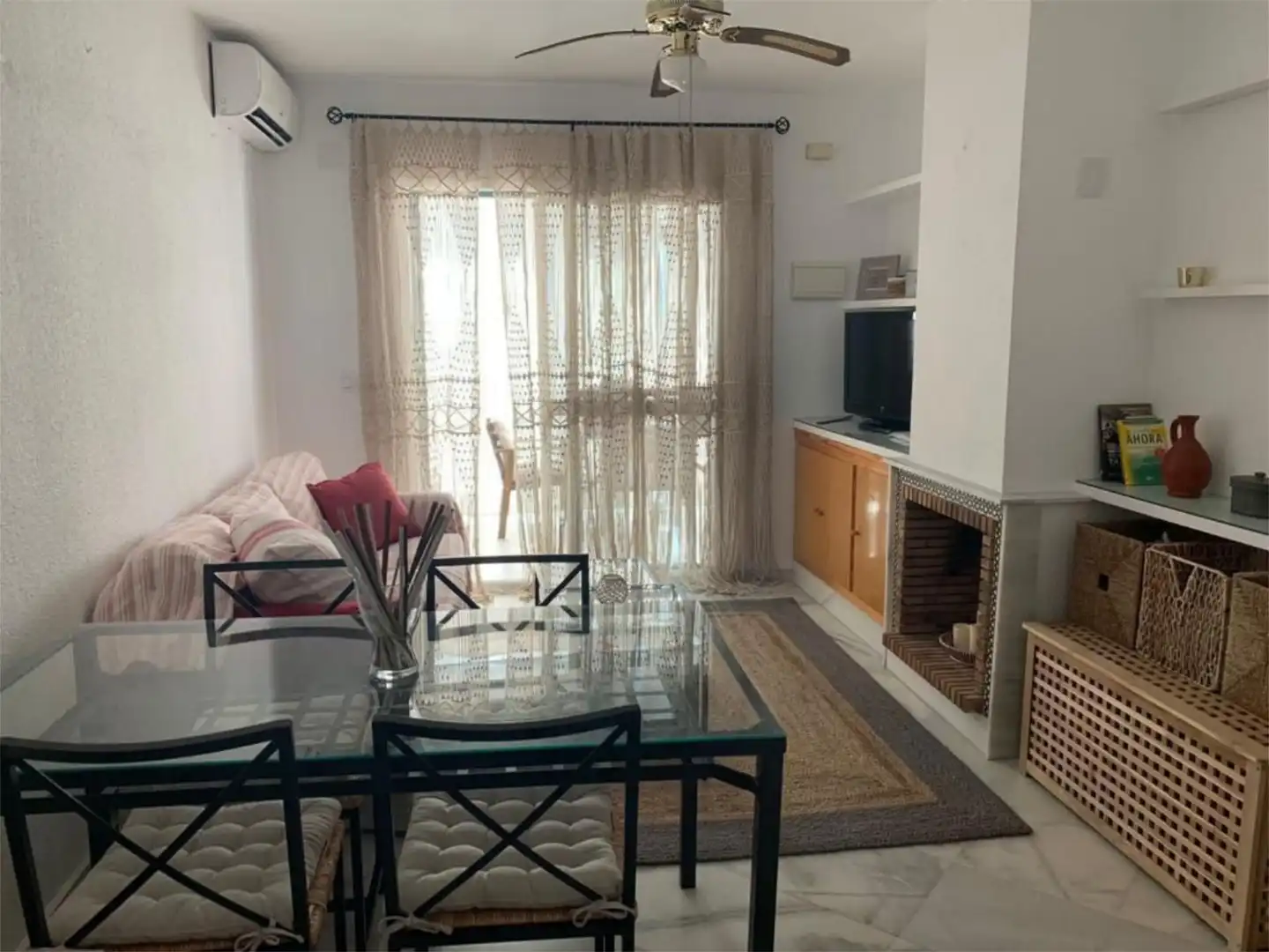 Piso de alquiler en Avenida Playas de Cartaya, 68, El Rompido Vista exterior de Piso de alquiler en El Rompido con Aire acondicionado, Terraza y Piscina