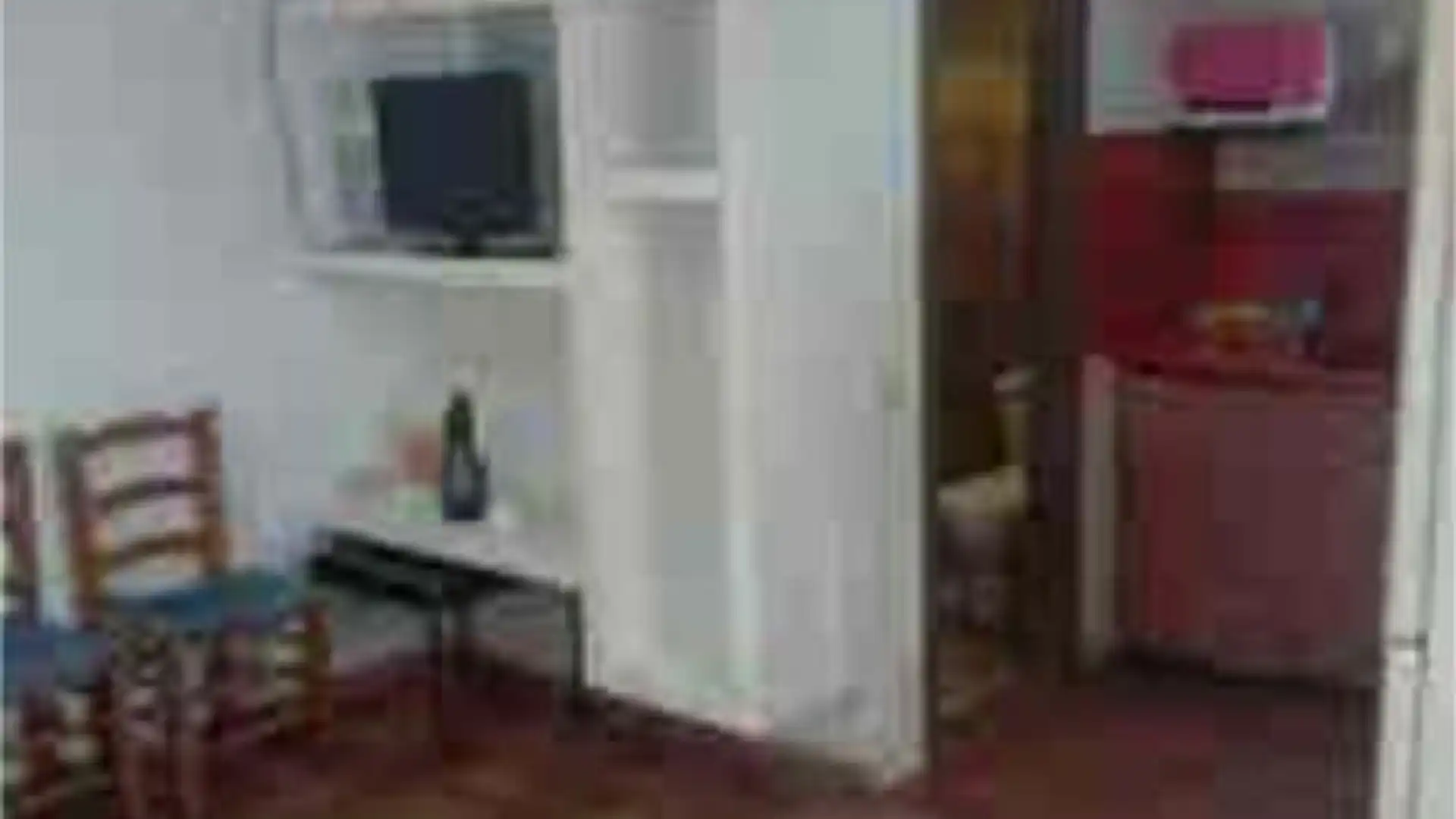 Habitación de Piso de alquiler en Los Guájares con Jardín privado y Amueblado