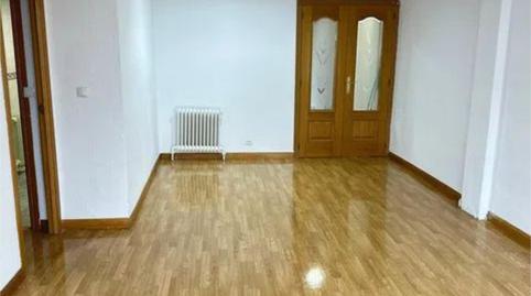 Photo 3 of Flat for sale in Calle Hilados, 5, Parque Cataluña, Torrejón de Ardoz