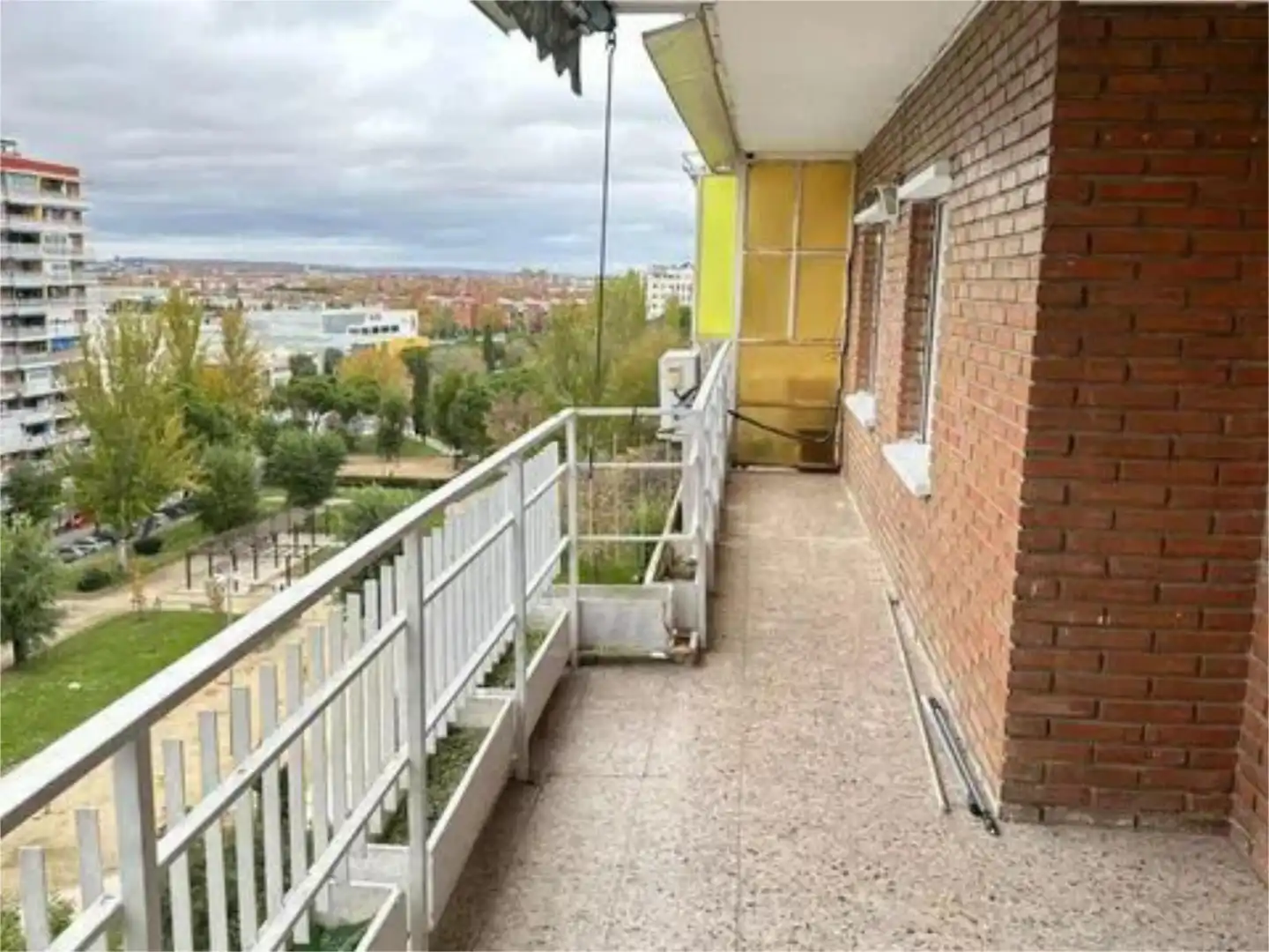 Wohnung zum Verkauf in Calle Hilados, 5, Parque Cataluña Terrasse von Wohnung zum Verkauf in Torrejón de Ardoz mit Klimaanlage und Terrasse
