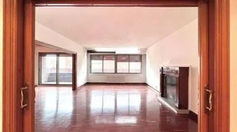 Photo 3 of Flat for sale in Avenida de la Baja Navarra, 2, 2º Ensanche, Pamplona / Iruña