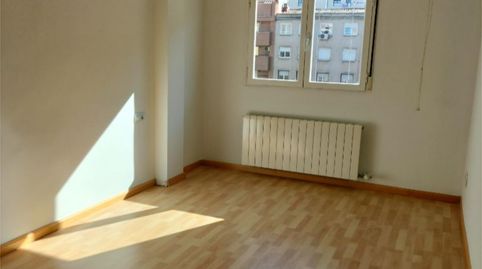 Photo 4 of Flat for sale in Calle de Antonio Maura, 25, La Granja, Zaragoza Capital