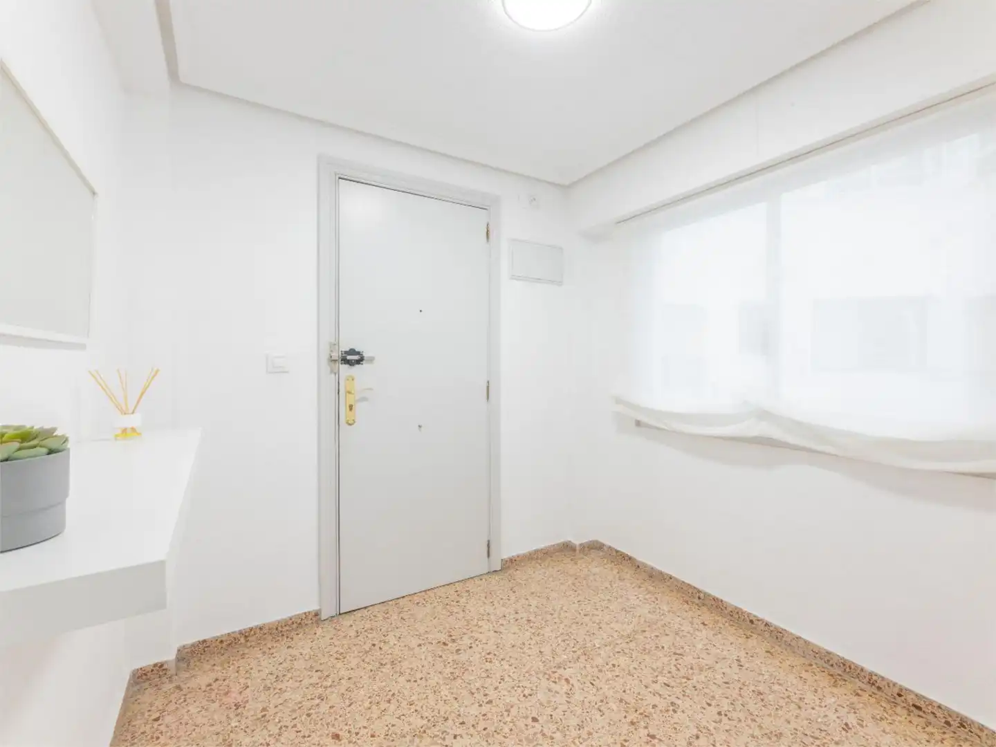 Piso en venta en Carrer de Yecla, 19, L'Amistat Piso en venta en Valencia Capital con Aire acondicionado y Balcón