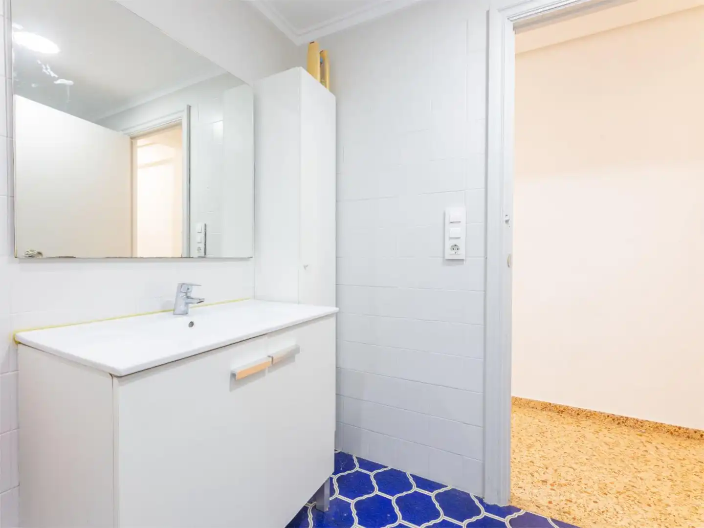 Piso en venta en Carrer de Yecla, 19, L'Amistat Baño de Piso en venta en Valencia Capital con Aire acondicionado y Balcón