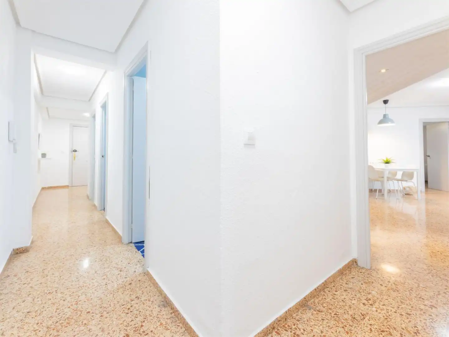 Piso en venta en Carrer de Yecla, 19, L'Amistat Piso en venta en Valencia Capital con Aire acondicionado y Balcón